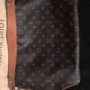 Louis Vuitton woman’s monogram Delightful purse-Beautiful Brown Monogram bag.